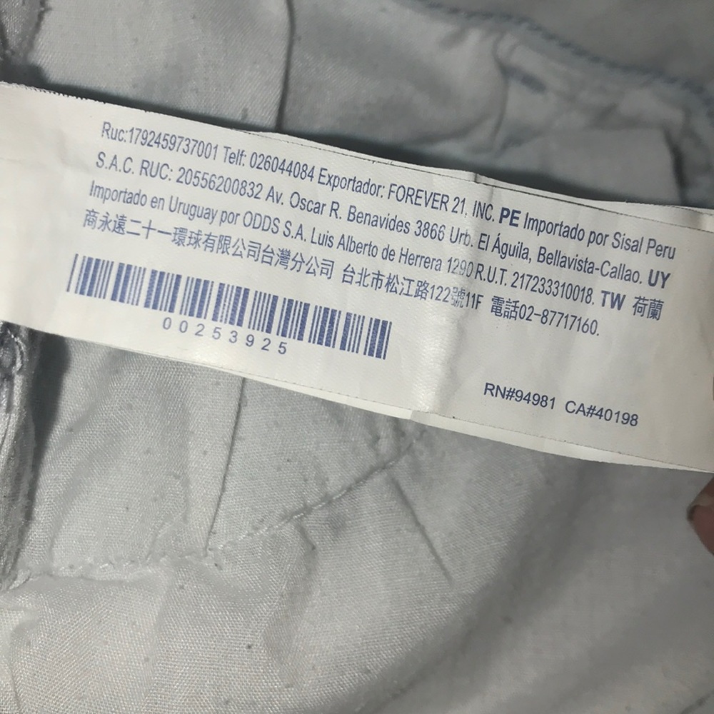 Forever 21 light blue jeans - Picture 3 of 6